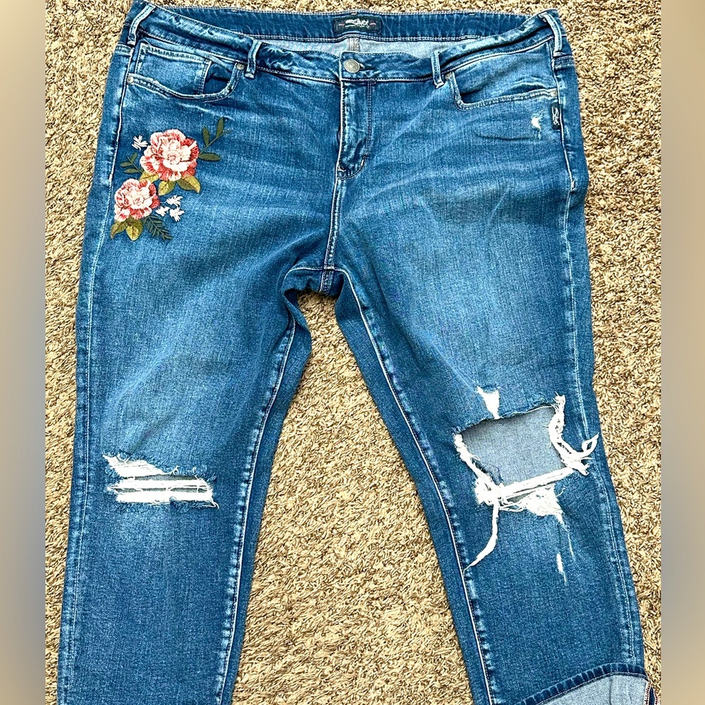 Silver Mazy Slim Crop Jeans